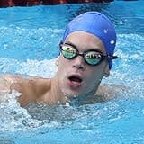 DUEYUN Wide Vision Swimming Goggles Adult Dioptres: 0 to -8.0, Optical Swimming Goggles Adult Adjustment Anti-Fog Anti-Leak UV Protection for Men Women with Storage Case (Dioptres:-4)